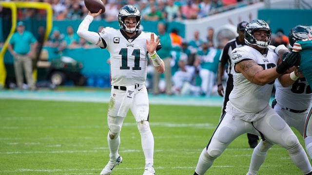 Bag of tricks helps Dolphins rally past Eagles 37-31