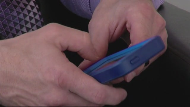 Federal officials warn of coronavirus contact tracing text scam