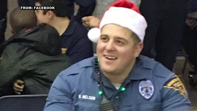 South Jersey woman thanks Washington Twp. police officer who came to her aid after she locked keys in her car