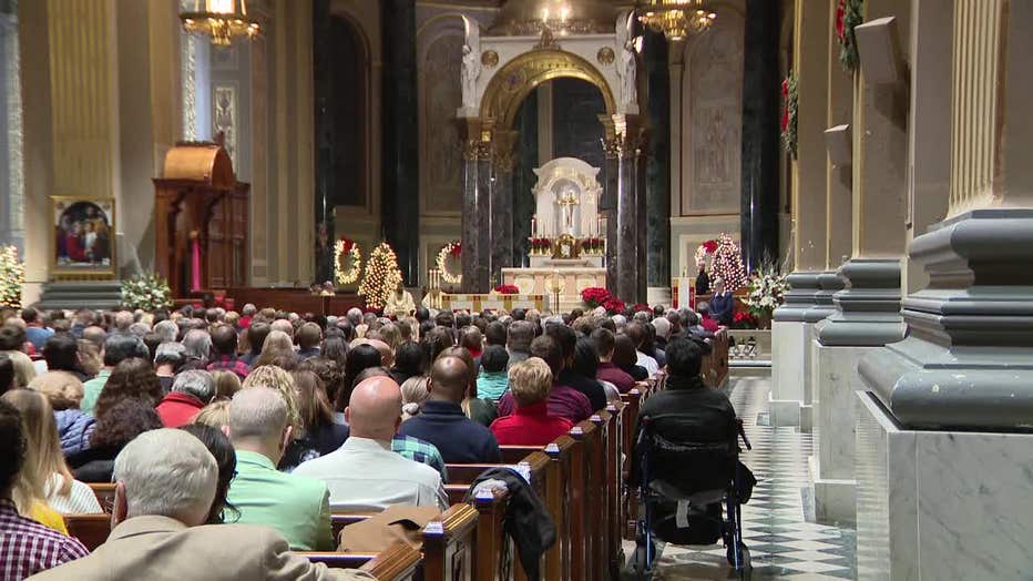 Philadelphia Christians celebrate Christmas Eve mass