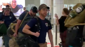 US firefighters applauded as they arrive in Australia to battle wildfires