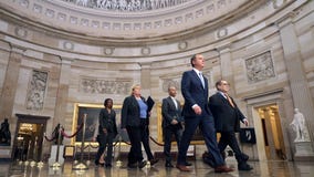 Chief justice, senators sworn in as Trump impeachment trial begins