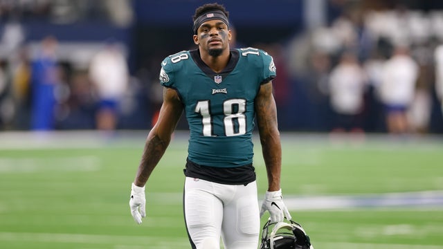 Eagles place Brooks on IR, sign WR Shelton Gibson