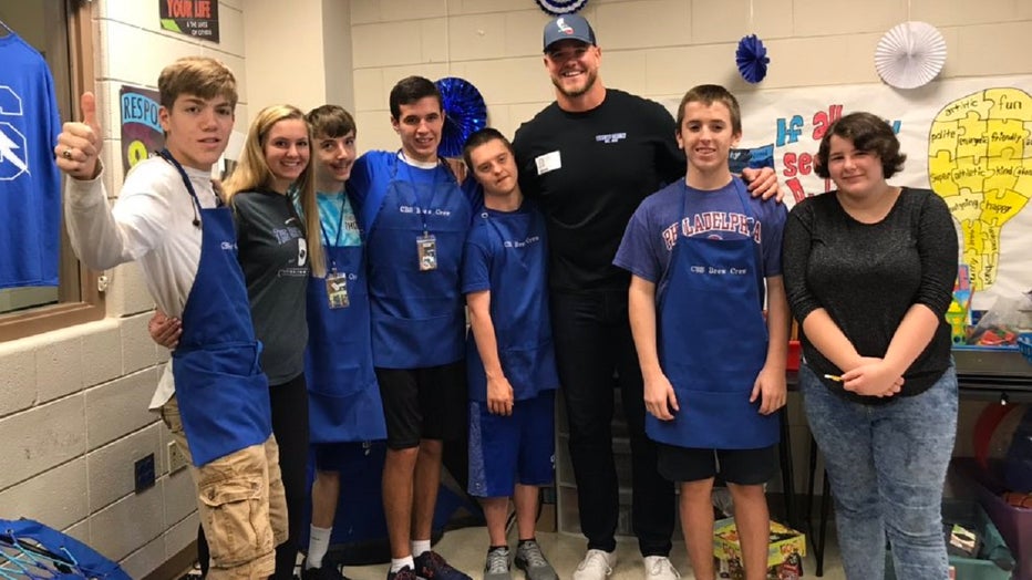 Central Bucks South's Brew Crew and 49ers offensive tackle Mike MCGlinchey