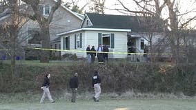 Suspect allegedly stabs man, ties up girlfriend before setting Collingswood home on fire