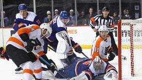 Pulock's late goal helps Islanders beat rival Flyers 5-3