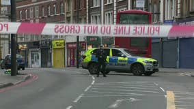 Police: 3 injured, suspect killed in London terror stabbings