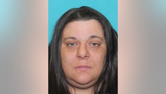 Police searching for 37-year-old woman missing from Elmwood Park