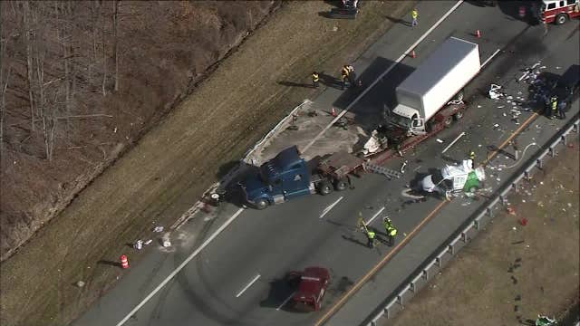 I-95 southbound in Newark reopened after tractor-trailer crash, hazmat situation