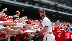 Report: Phillies instruct players to not sign autographs before games over coronavirus concerns