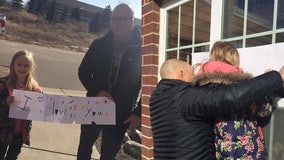 Minnesota family finds special way to visit grandma during COVID-19 lockdown