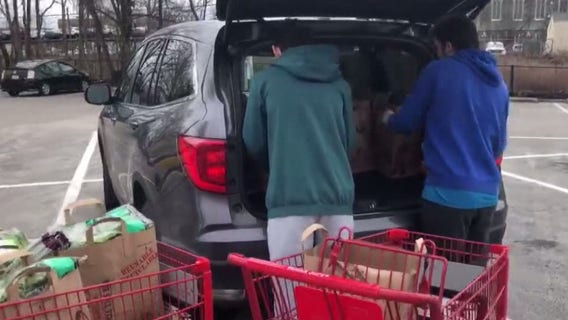 2 Montgomery County brothers shop for neighbors in an effort to help the community