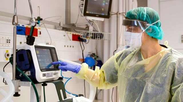 US hospitals fear crippling shortage of ventilators for coronavirus patients