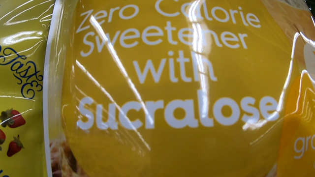 Does diet soda help in weight loss or does it hinder weight loss - the debate rages on