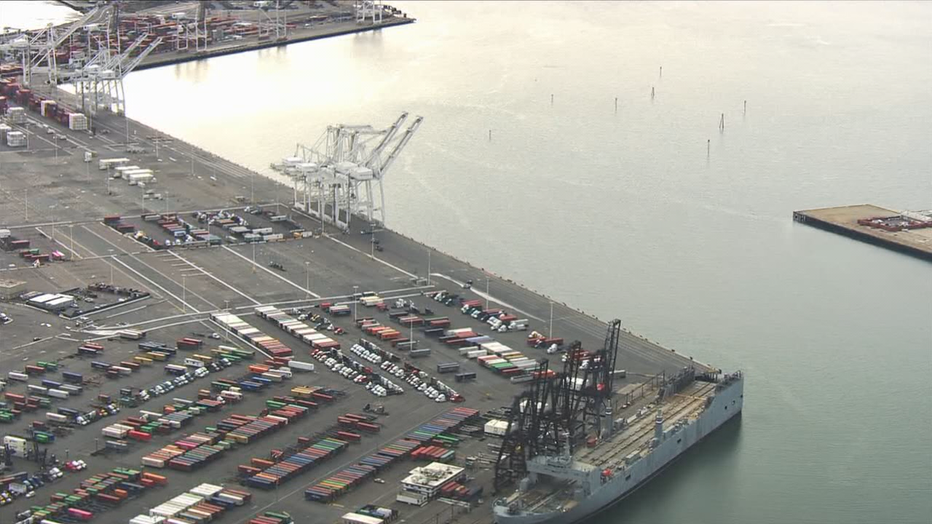 6-PORT-OF-OAKLAND_00.00.00.00.png