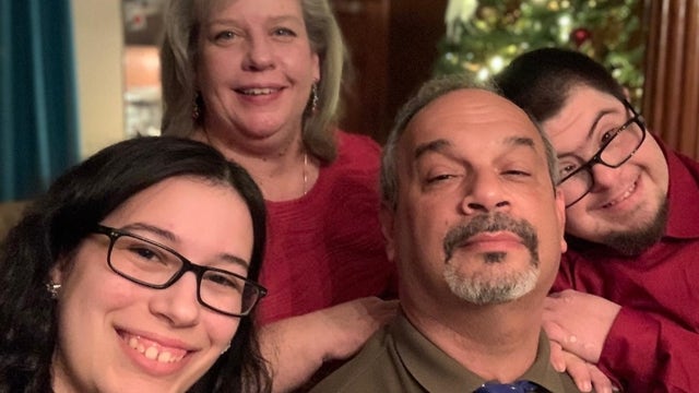 New Jersey mom, son die just over week apart from COVID-19