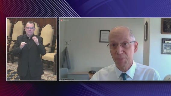 Philadelphia to allow walk-up ordering, food trucks