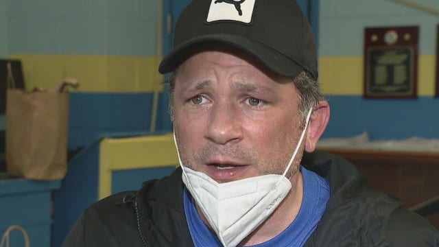 Local attorney helps restaurants and first responders by providing meals