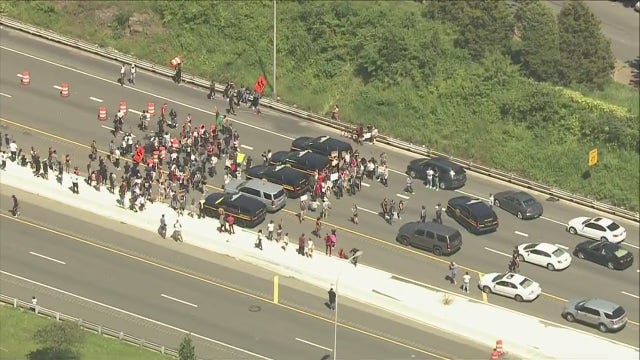Protestors briefly shutdown I-95 in Wilmington in response to death of George Floyd