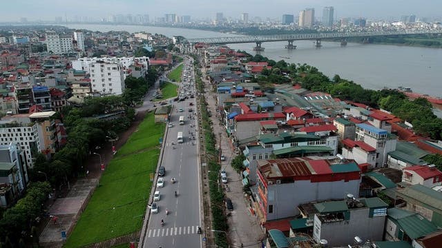 Vietnam plans lung transplant for British COVID-19 patient