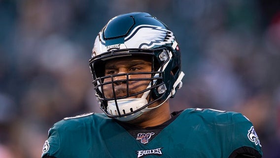 Philadelphia Eagles offensive guard Brandon Brooks suffers torn Achilles tendon