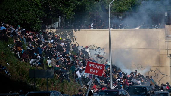 Mayor Kenney, Commissioner Outlaw apologize for use of tear gas during I-676 protest