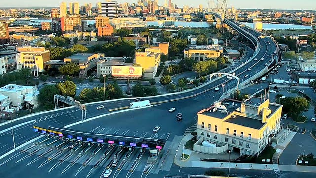 Ben Franklin Bridge reopens after Sunday's shut down due to 'condition of the city'
