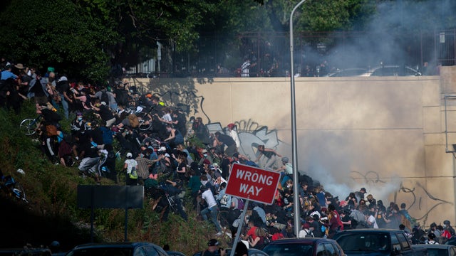 Mayor Kenney, Commissioner Outlaw apologize for use of tear gas during I-676 protest