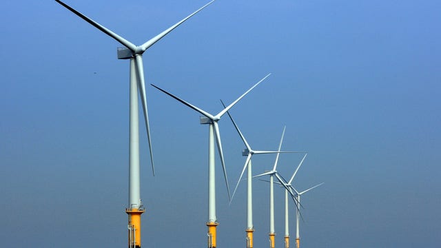 NJ aims to grab wind energy leadership with turbine facility