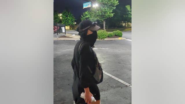 Reward offered for suspect who set fast-food restaurant on fire