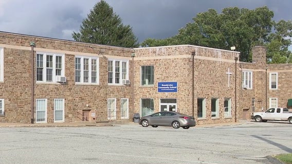 Suspect sought after Wilmington church burglarized overnight