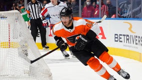 Laughton scores twice to lead Flyers past Capitals 3-1