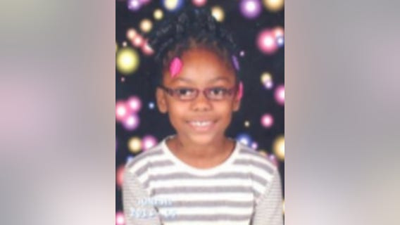 Philadelphia police seek assistance locating missing 15-year-old