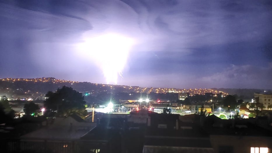 lightning-daly-city.jpg