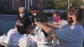 Nonprofit distributes meals to those in need in Camden