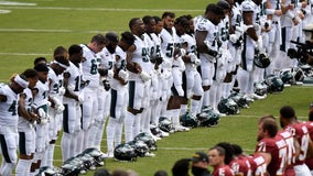 Eagles, Washington Football Team hold moment of unity before Eagles return to locker room for anthem