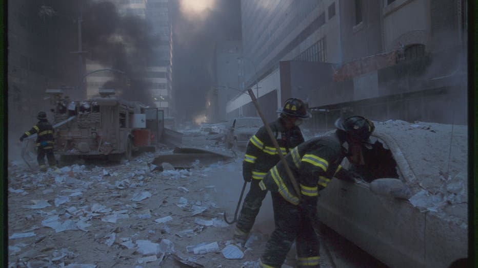 firefighters-ground-zero.jpg