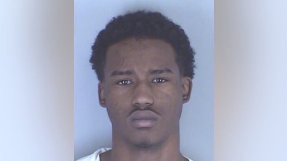 Police searching for 15-year-old boy reported missing from Camden