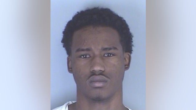 Police searching for 15-year-old boy reported missing from Camden