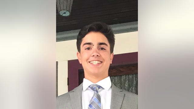 College student from suburban Chicago dies of coronavirus after leaving campus, returning home