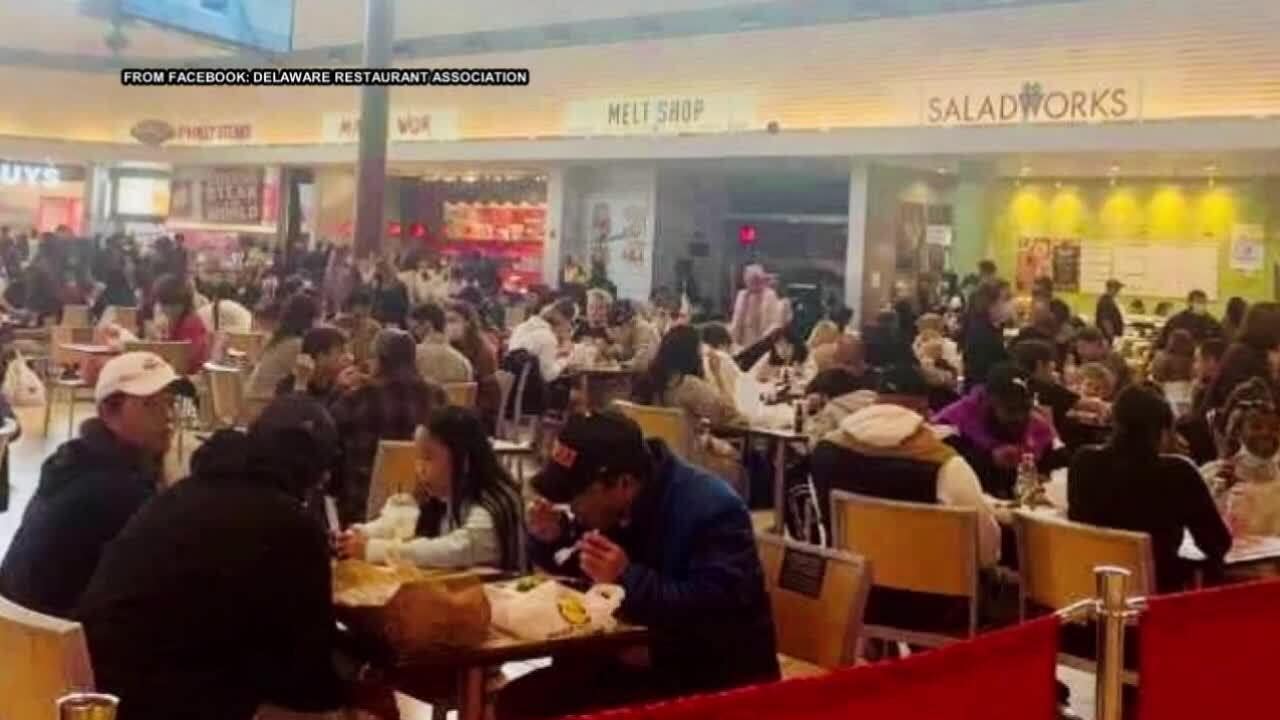 Christiana Mall RadovanElgin Christiana Mall RadovanElgin