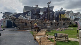 Father builds his daughter massive, 50-foot pirate ship for Halloween