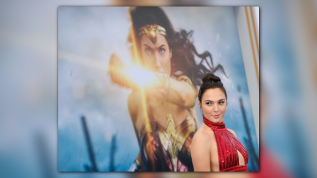 'Wonder Woman 1984' set for simultaneous theatrical, HBO Max release