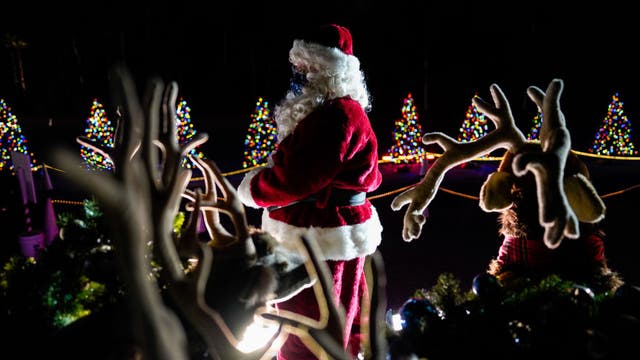 Maskless Santa Claus tests positive for COVID-19, special needs children potentially exposed