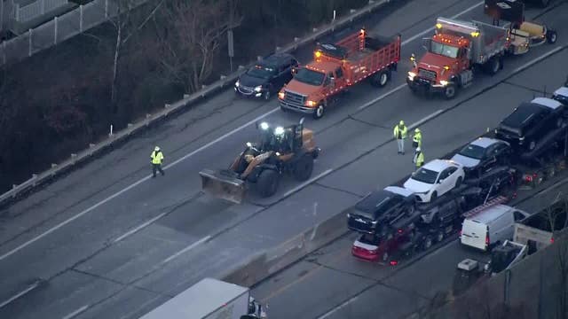 Multi-vehicle crash snarls traffic on Pennsylvania Turnpike in Bensalem