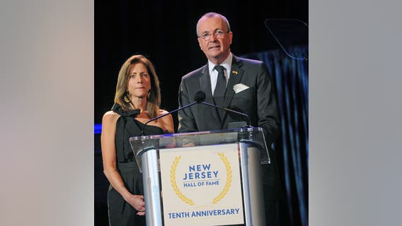 NJ first lady's plan aims to cut childbirth deaths, race gaps