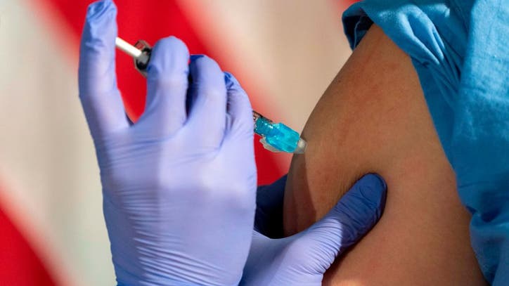 Governors work to expedite vaccine effort after slow start - Vimarsana News