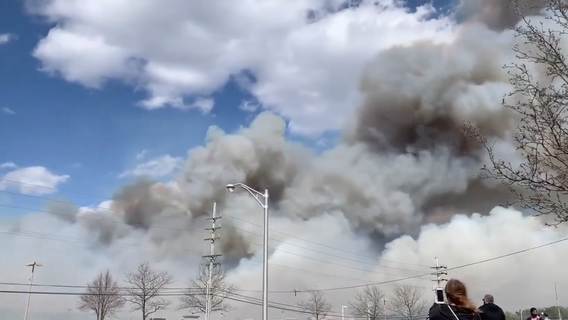 Firefighter in critical condition, as Lakewood wildfire burns 170 acres, destroys structures