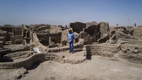 Famed Egyptian archaeologist reveals new details about lost city