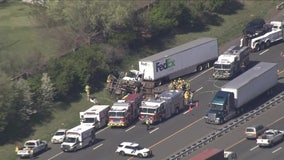 1 dead following multi-vehicle crash on I-295 in Gloucester County